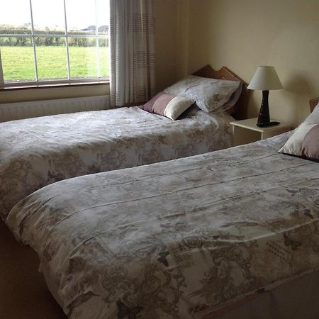 Hawthorn View Bed And Breakfast Thurles Room photo